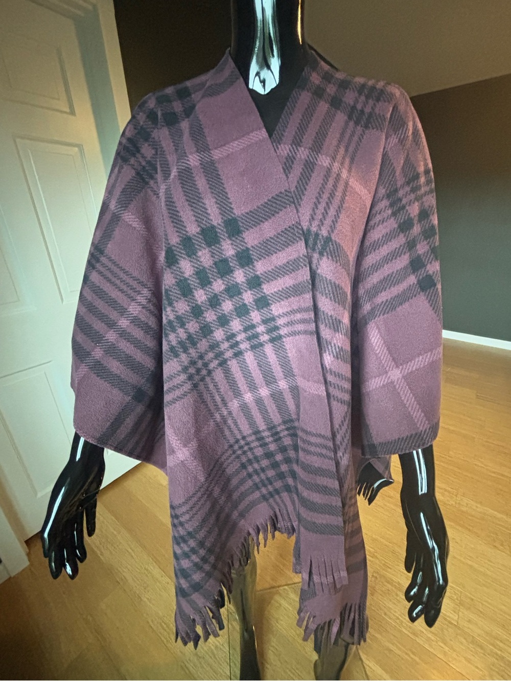 Max Studio Two Tone Plaid Topper Ruana Wrap Cape